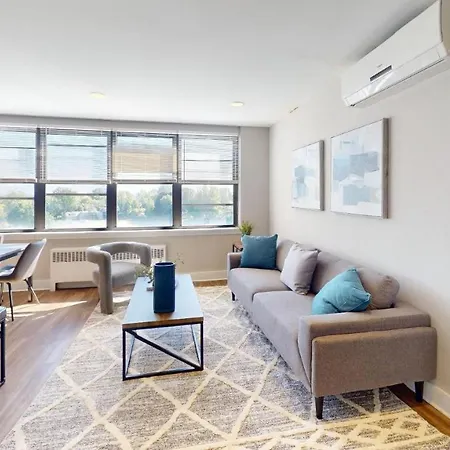 Avenue B846 2Br, With A Pool, Gym, Parking-2