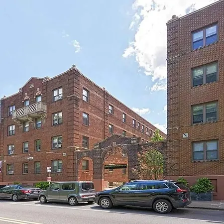 Peaceful & Perfect Private 1-Br Apartment-3