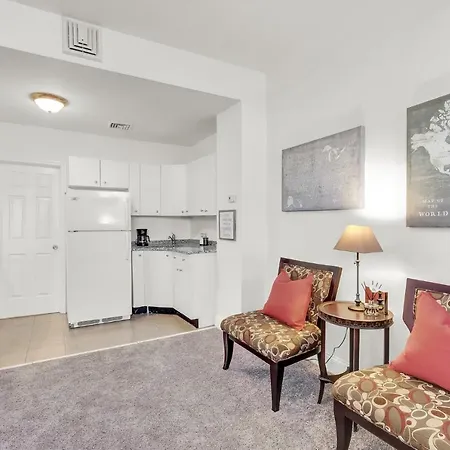 Comfy 1Br In East Germantown-2