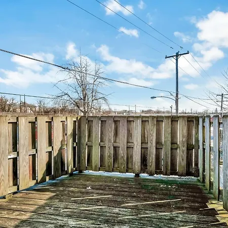 Comfy 1Br In East Germantown-3