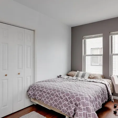 Philadelphia Apartment, Near Transit + Sites!-3