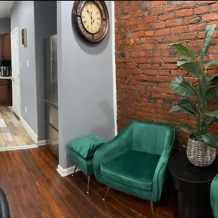 Feel At Home When You'Re Away-2