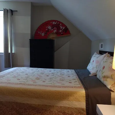 Fairmount House Free Street Parking Quiet Spacious-3