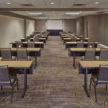Courtyard By Marriott Philadelphia City Avenue-3