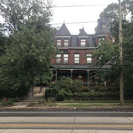 The Gables Bed And Breakfast Philadelphia-2
