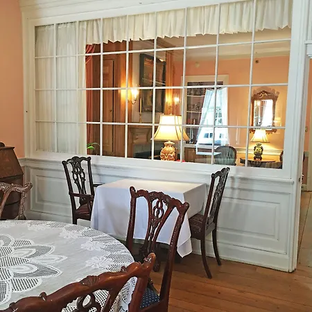 Morris House Hotel-3