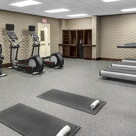 Residence Inn By Marriott Philadelphia Airport-3