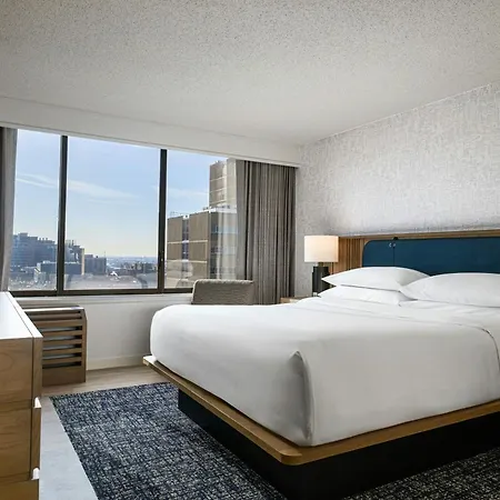 Sheraton Philadelphia University City Hotel-3