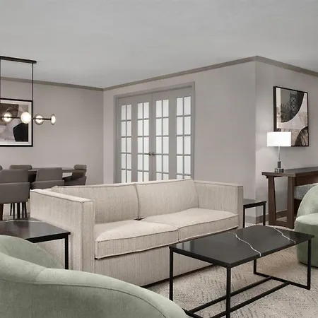 Doubletree By Hilton Philadelphia Airport-3