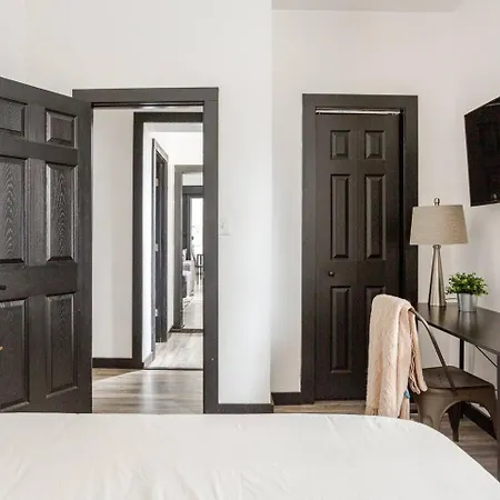Spacious 3Br, 3Ba Philly Retreat For 8 With Free Parking-2