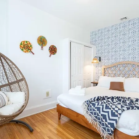 The Chestnut Flat - Rittenhouse Square-3