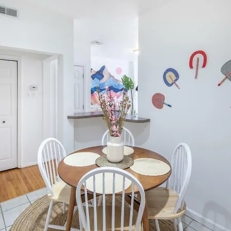 The Chestnut Flat - Rittenhouse Square-2