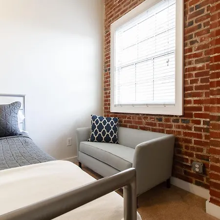 Trendy 2 Bedroom Fishtown Loft Apt.-3