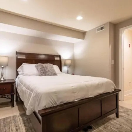 Beautiful Lux 4 Bedroom*Near Penn/Chop*Roof Deck-3